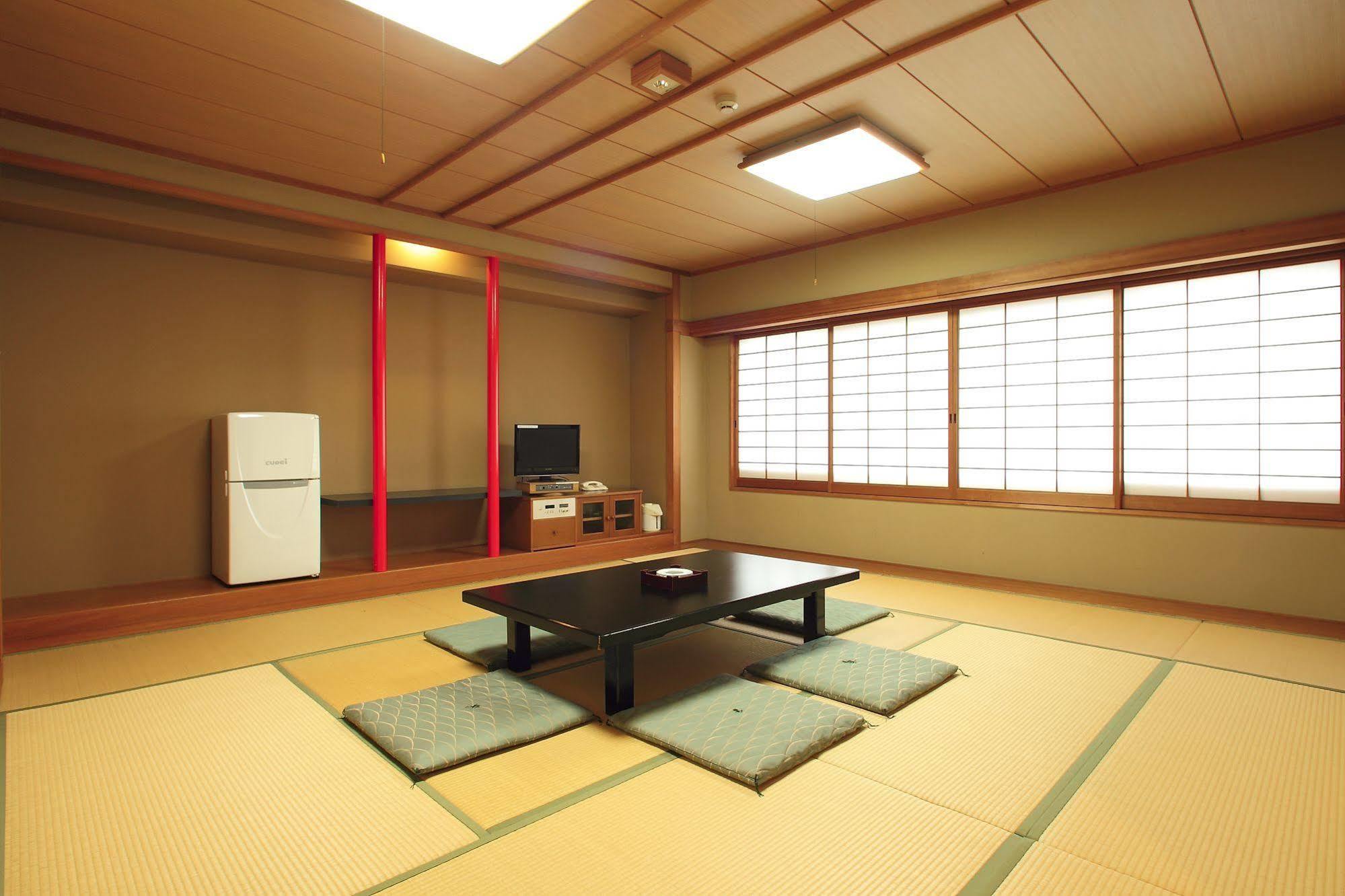 Hotel Kinsuien Saiki Exterior photo